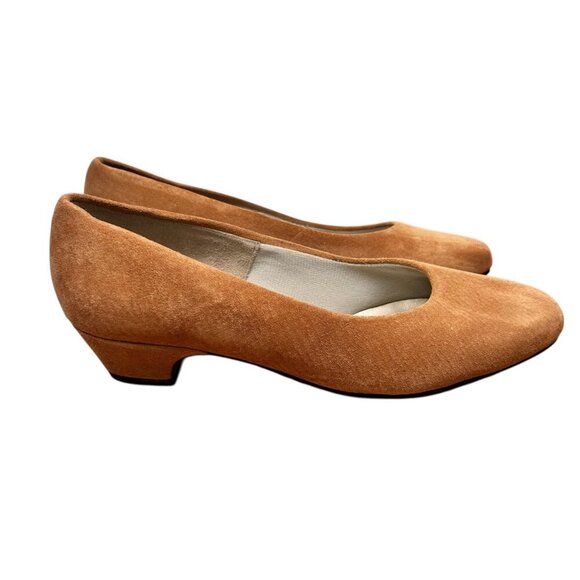 Hush Puppies Angel II Size 9 Suede Tan Heels Contemporary Minimalist Modern - Picture 1 of 8